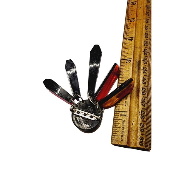 Vintage 80s Acrylic Dangle Brooch (A551) - Picture 3 of 4